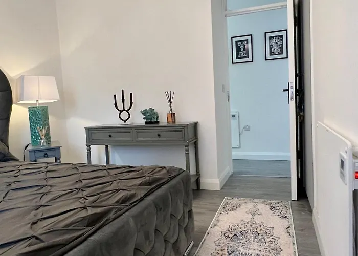 Lovely In Апартаменты *